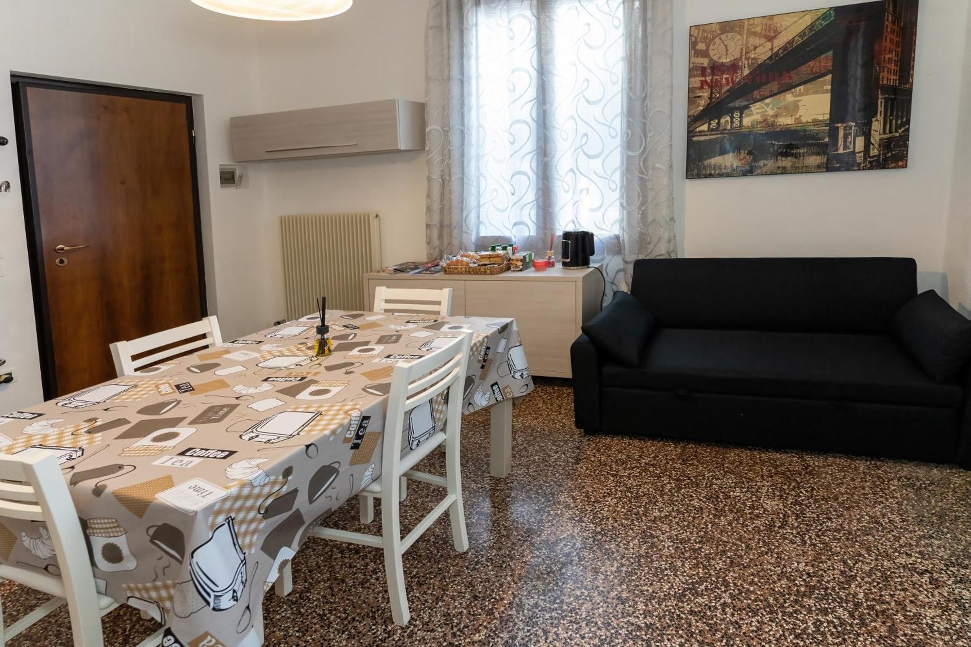 Civico 18 Bed and Breakfast Bassano del Grappa Eksteriør billede